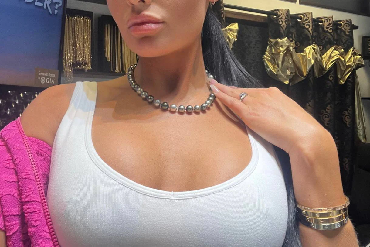 10mm Tahitian Pearl Necklace - Image 3