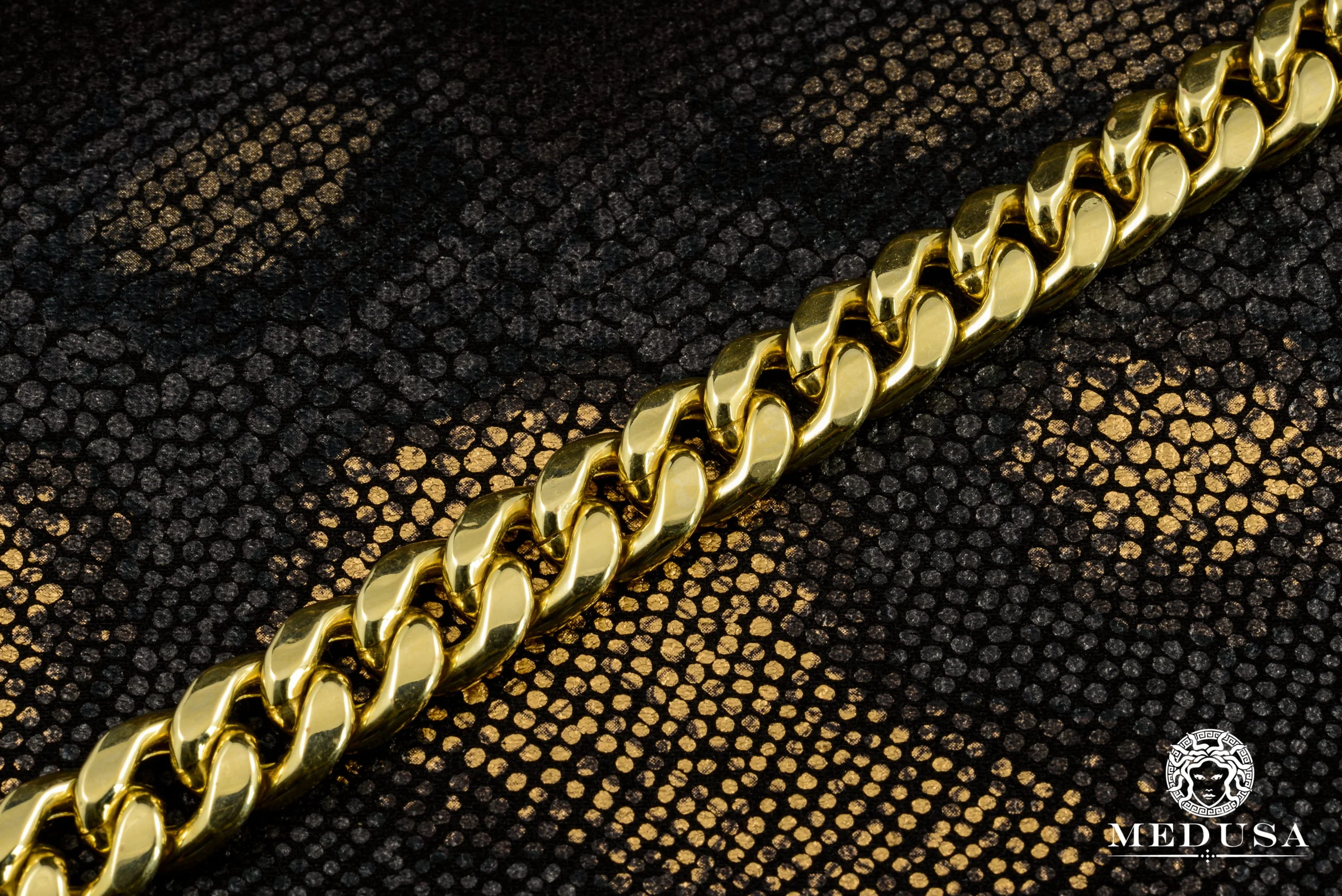 12mm Cuban Link Bracelet - Image 2