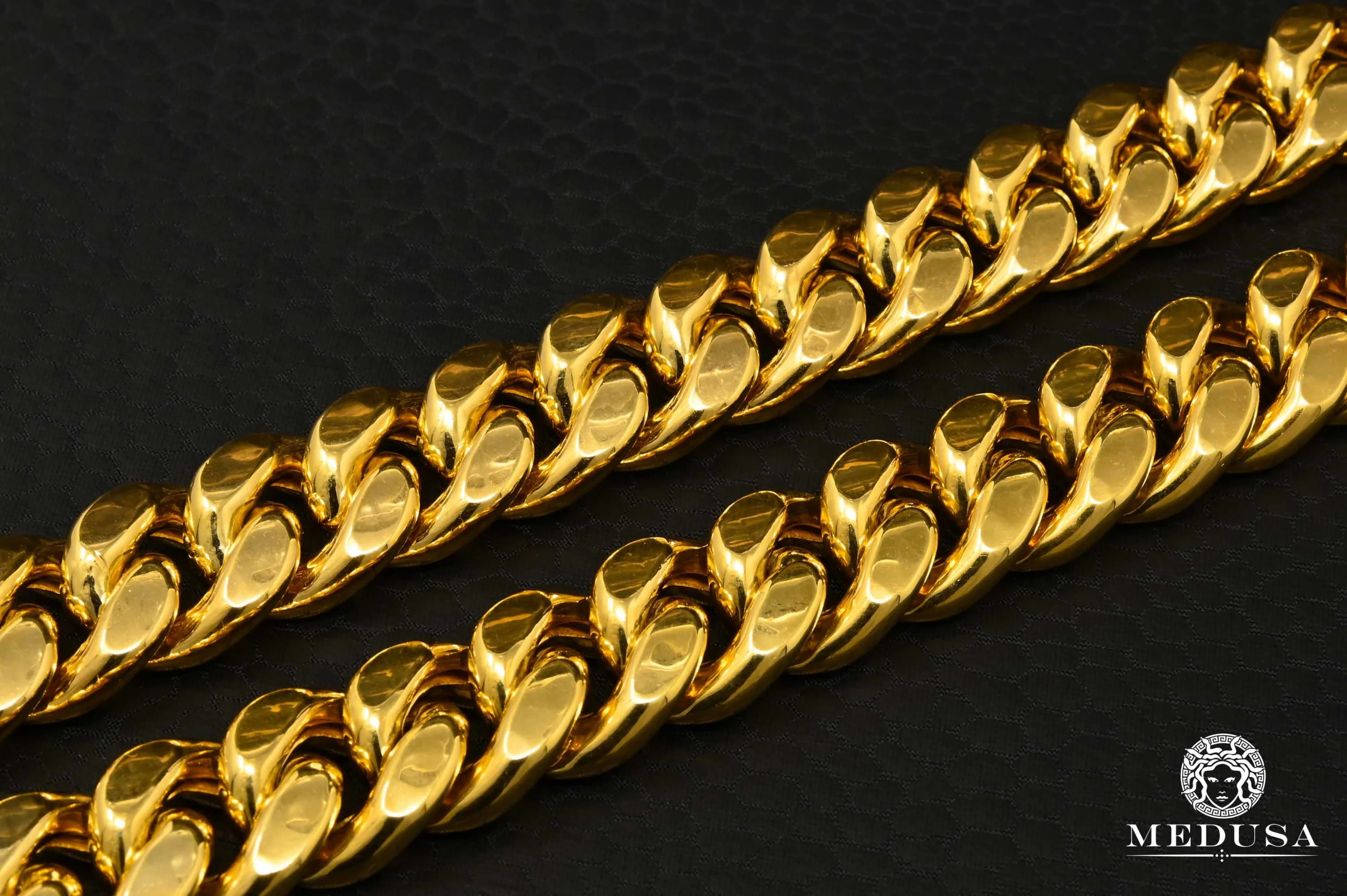15mm Cuban Link Bracelet  - Image 3