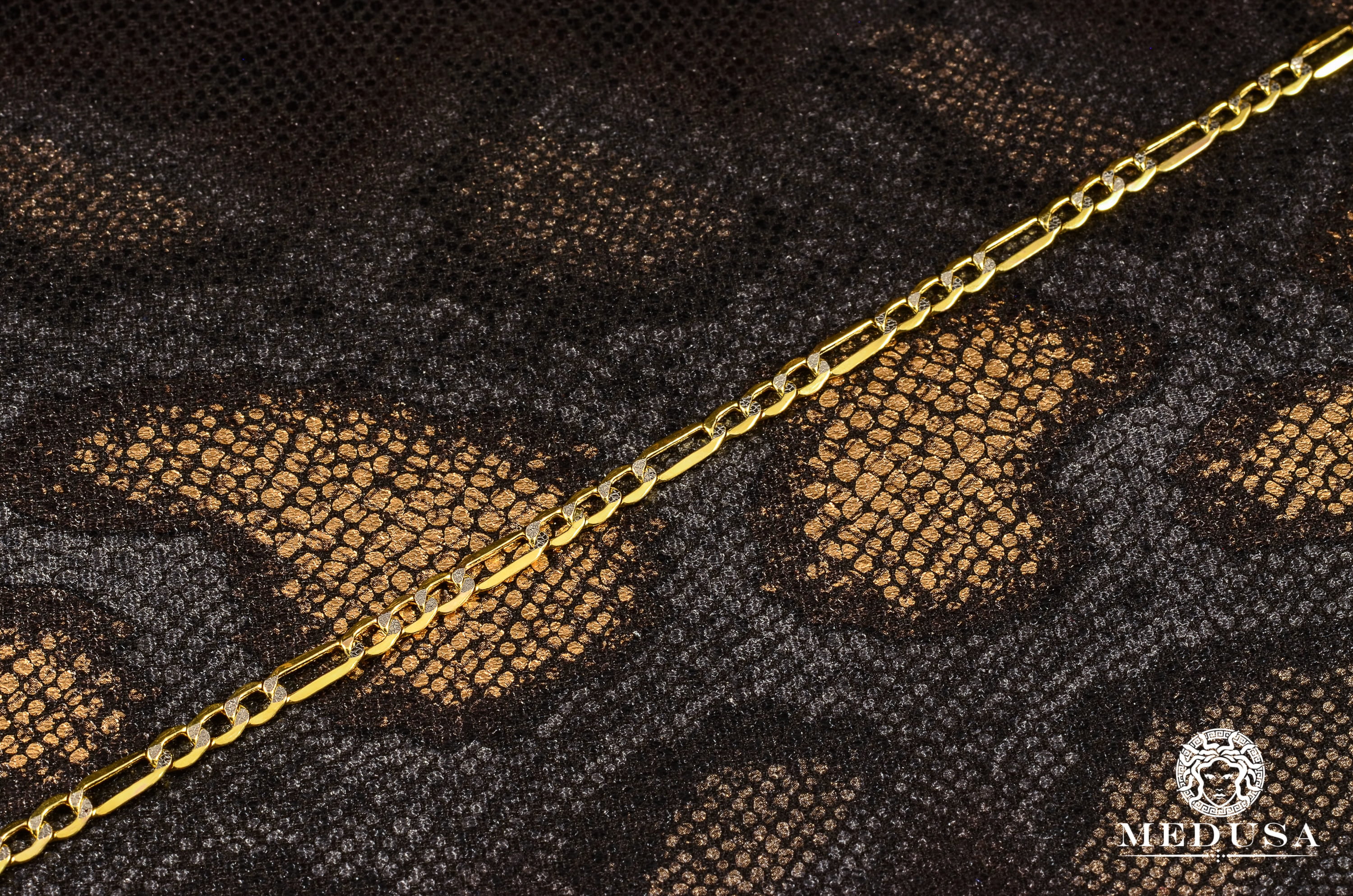 5mm Figaro-2T Hollow Bracelet  - Image 2