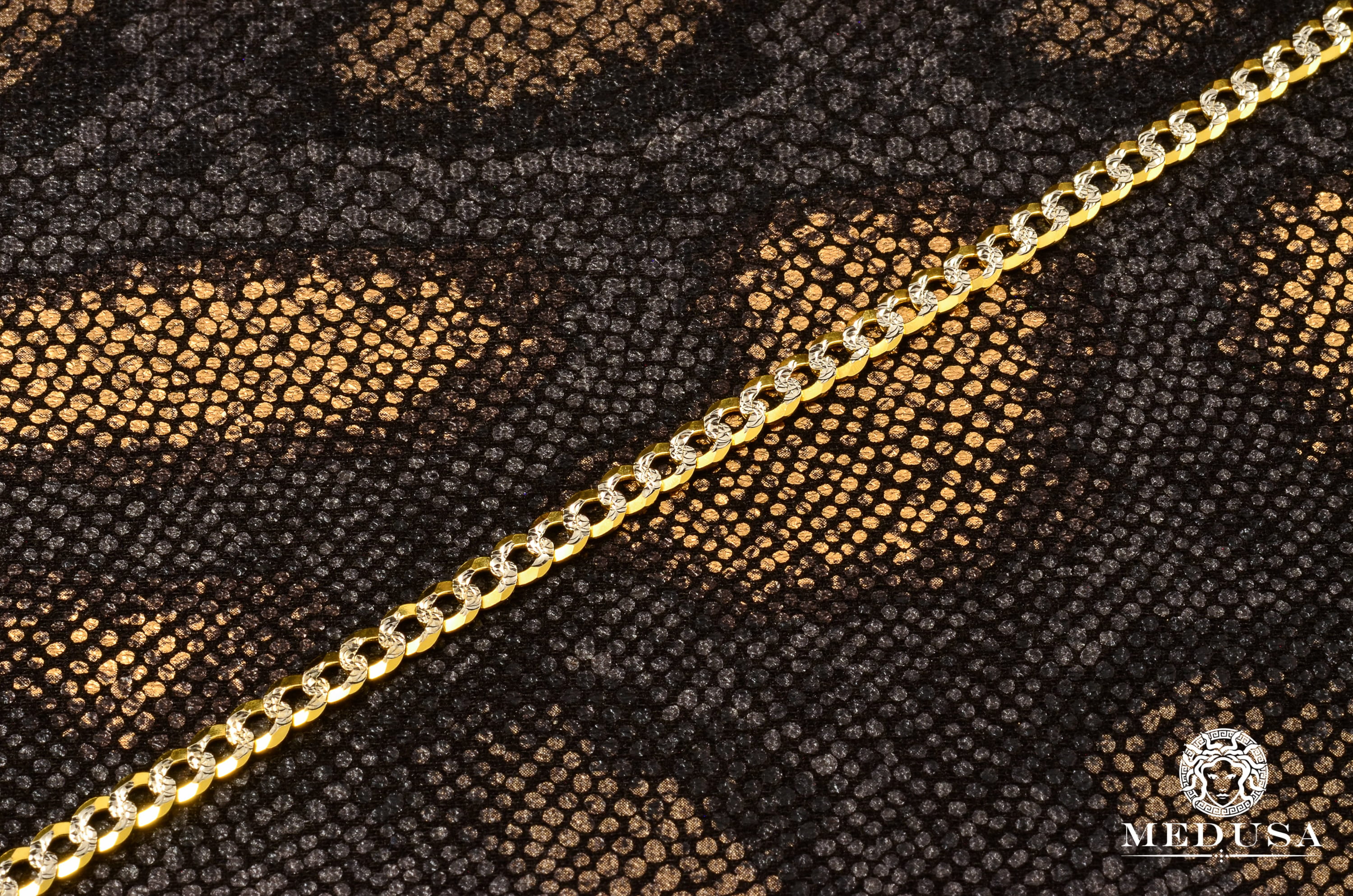 5mm Flat Curb Diamond Cut - Image 3
