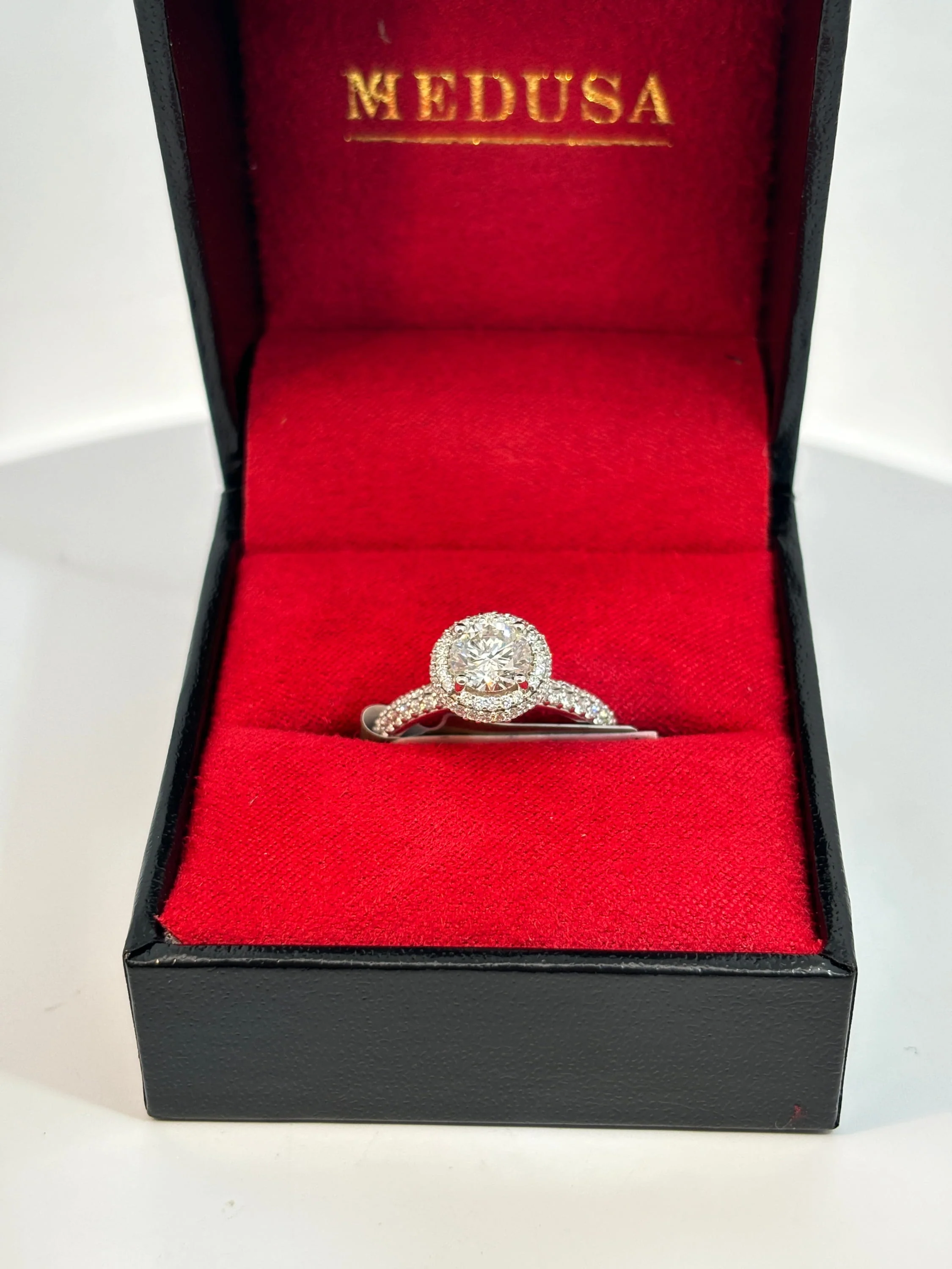 1.54Ct Diamond Ring - Image 2