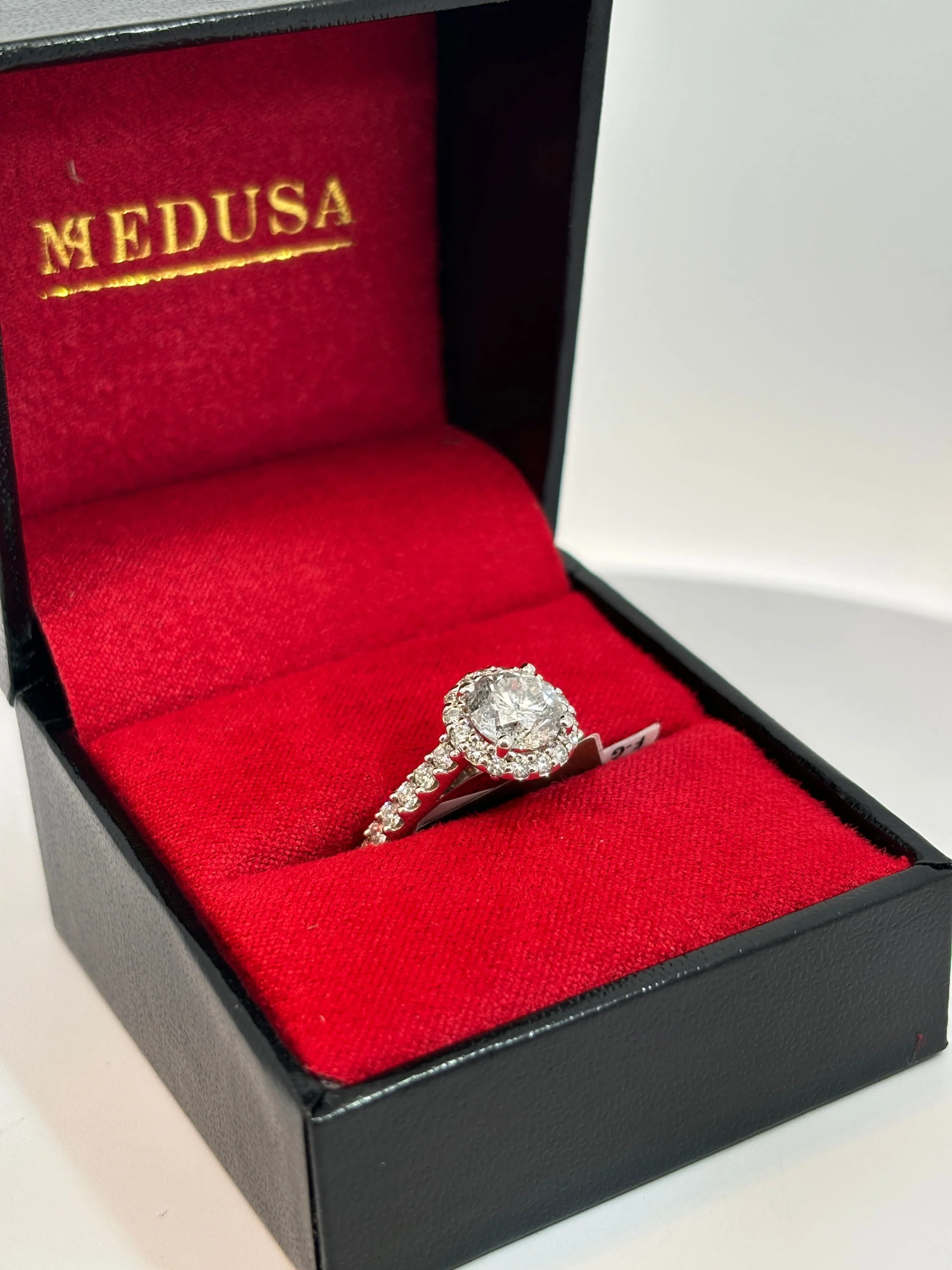 2.38 Ct Diamond Ring  - Image 2