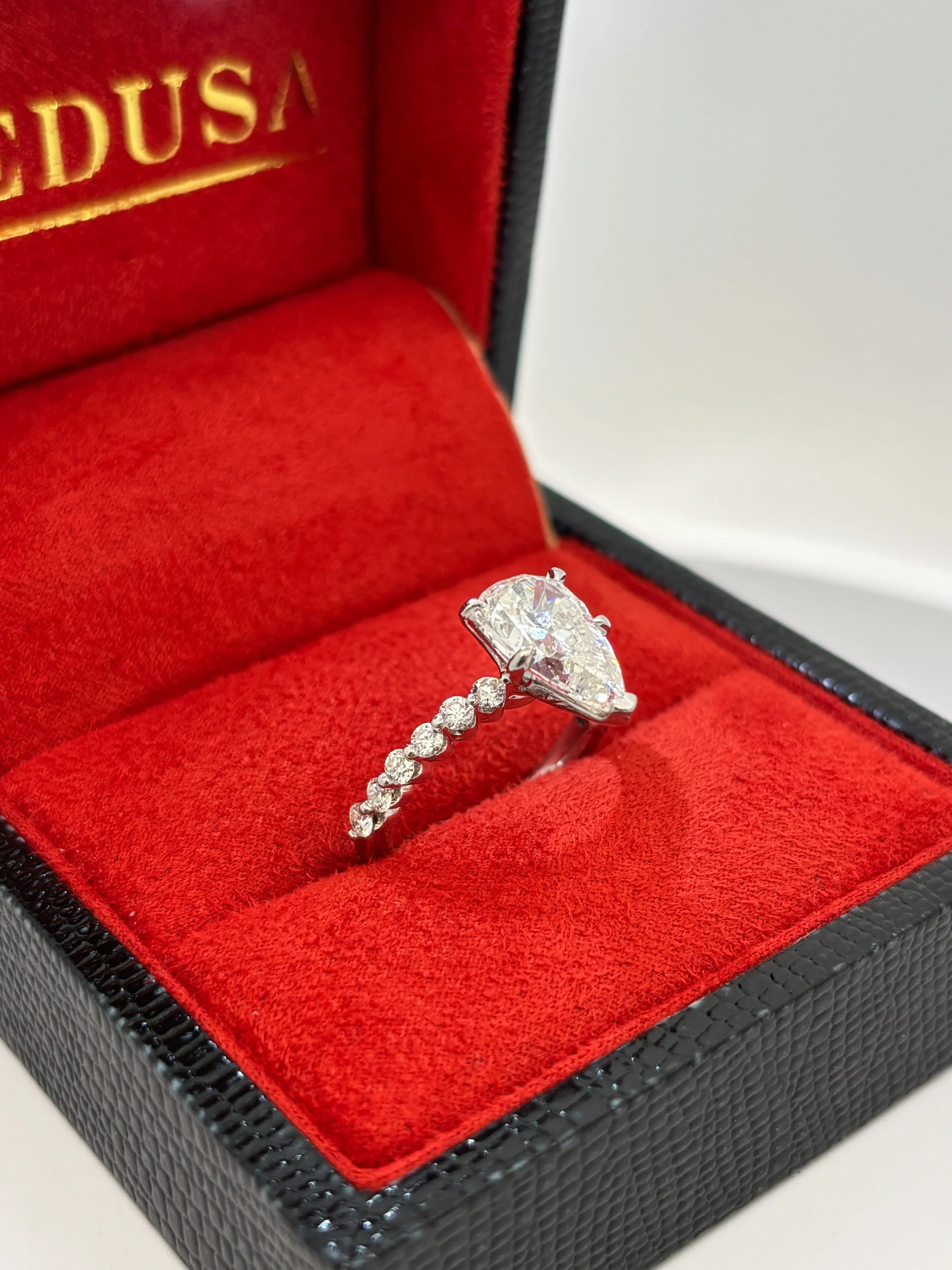 Bague diamant pear cut GIA - Image 2