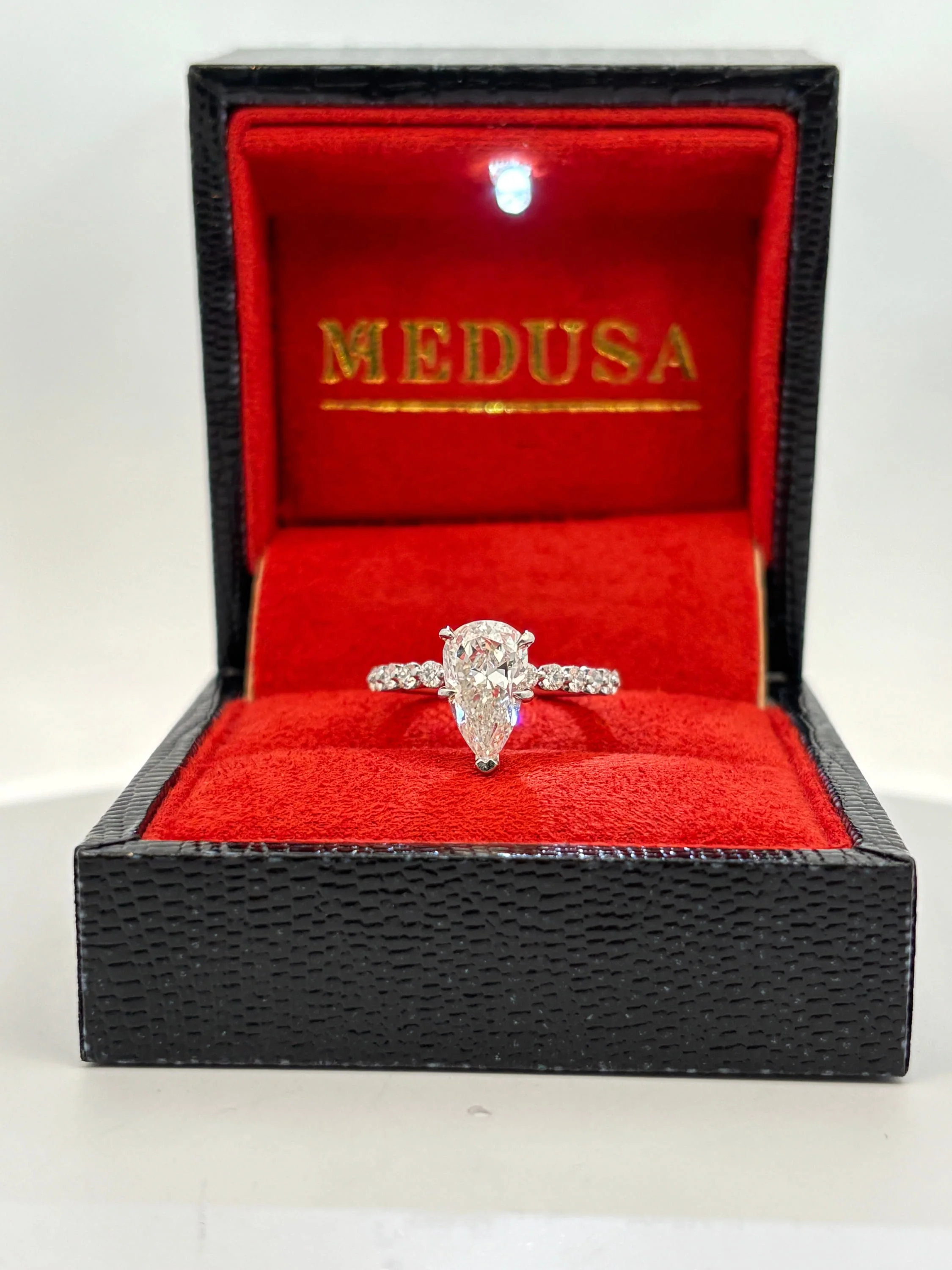 Bague diamant pear cut GIA - Image 4