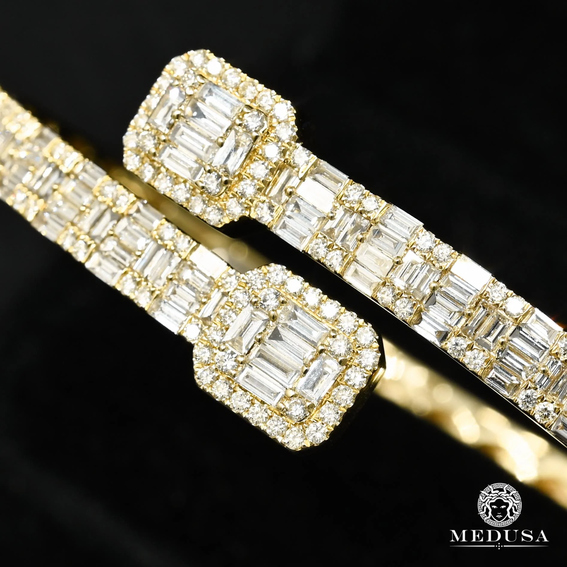 Bangle D4 - Diamond  - Image 3