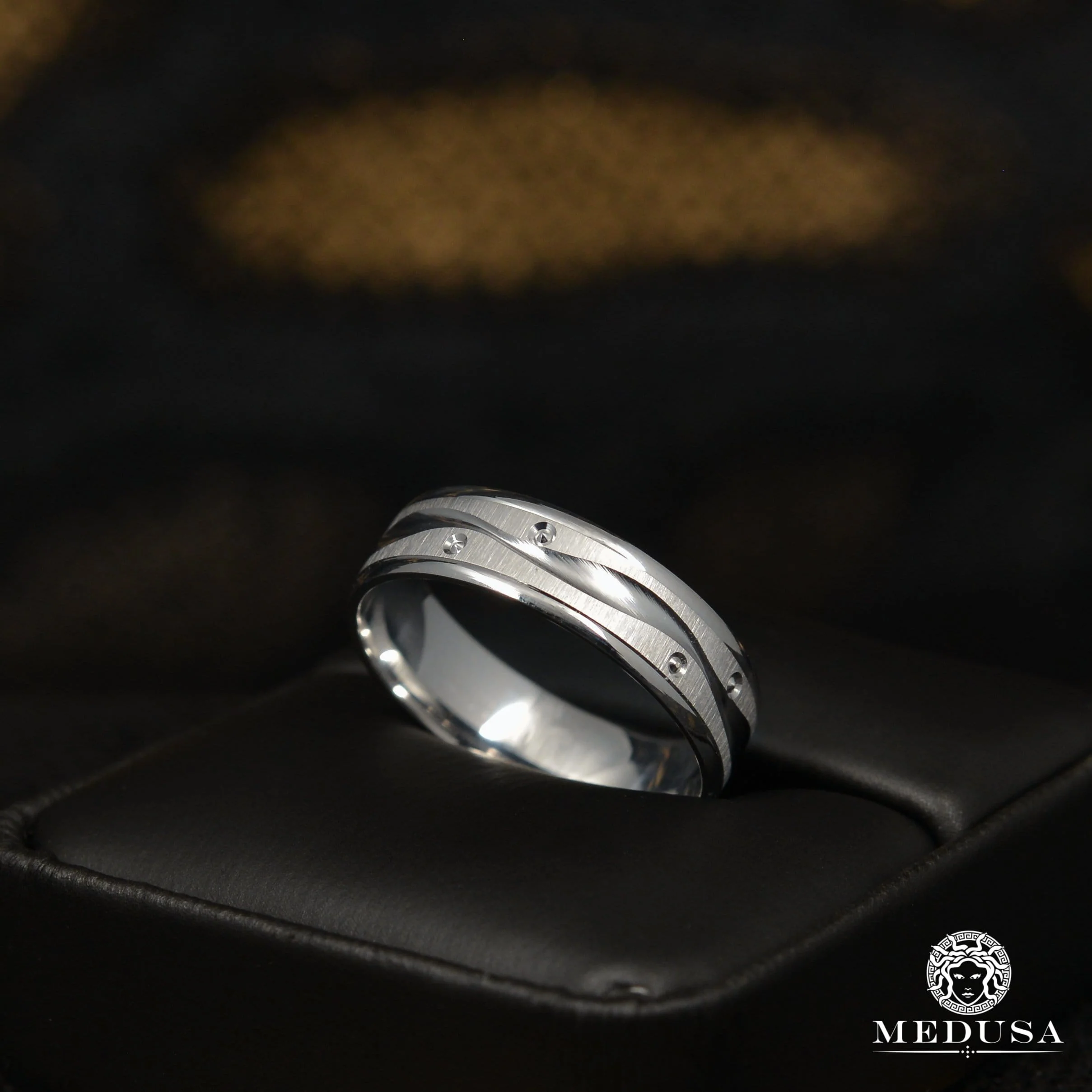 Ring H11 White Gold - MED253 