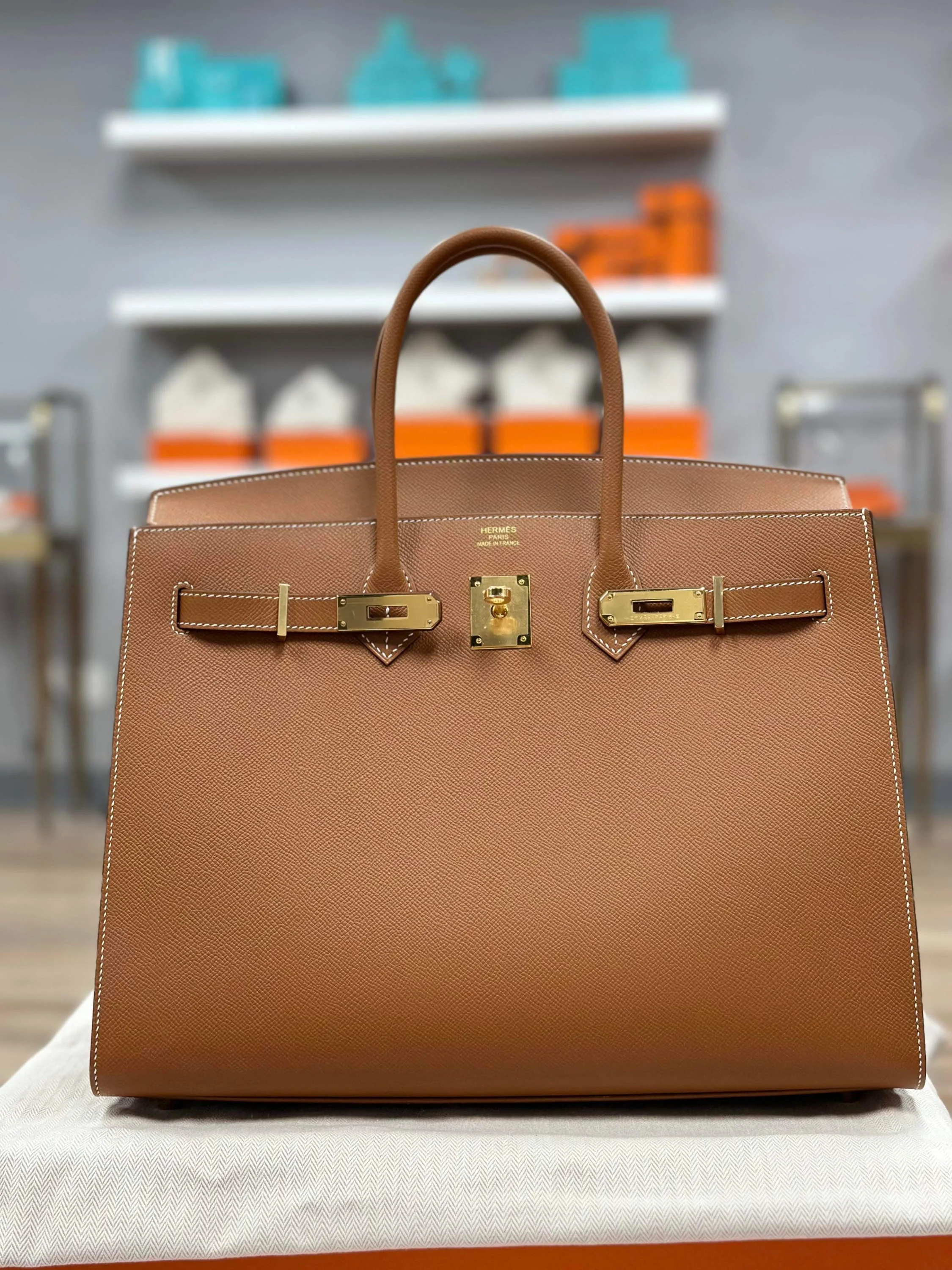 Birkin 35 Gold Epsom Gold Hardware - BRAND NEW - Image 5