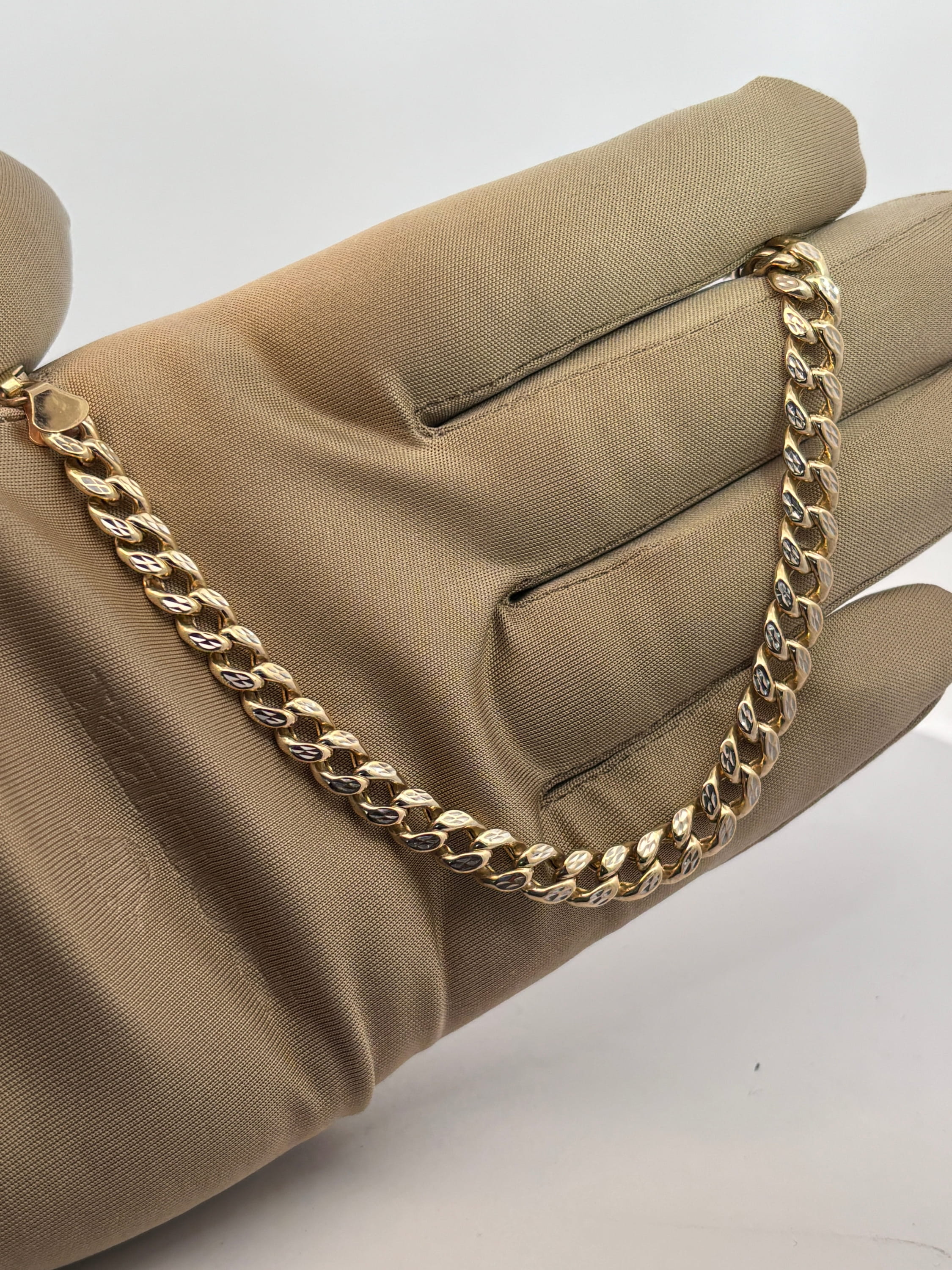 Bracelet 6.6mm Cuban link Diamond cut