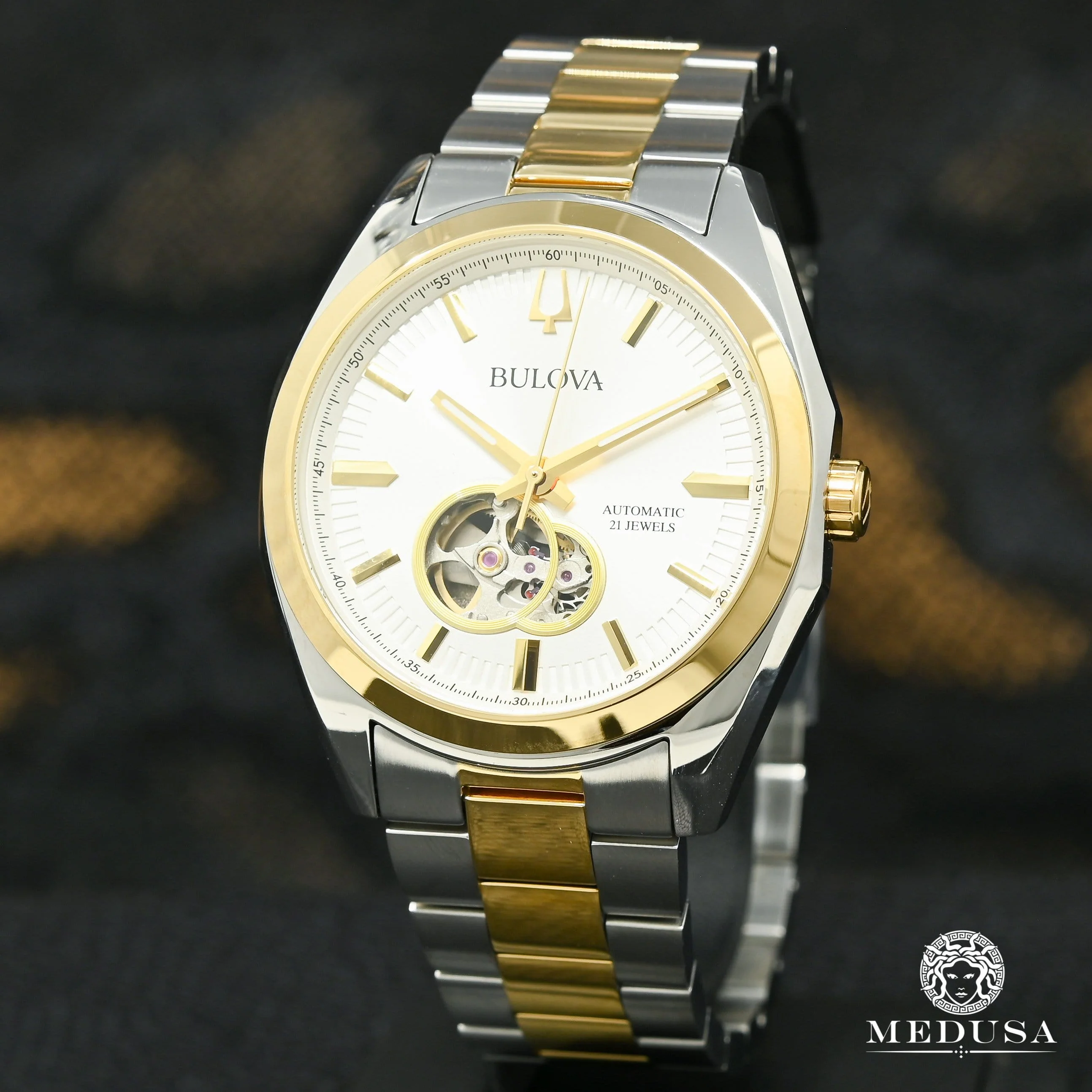 Bulova Surveyor - 98A284