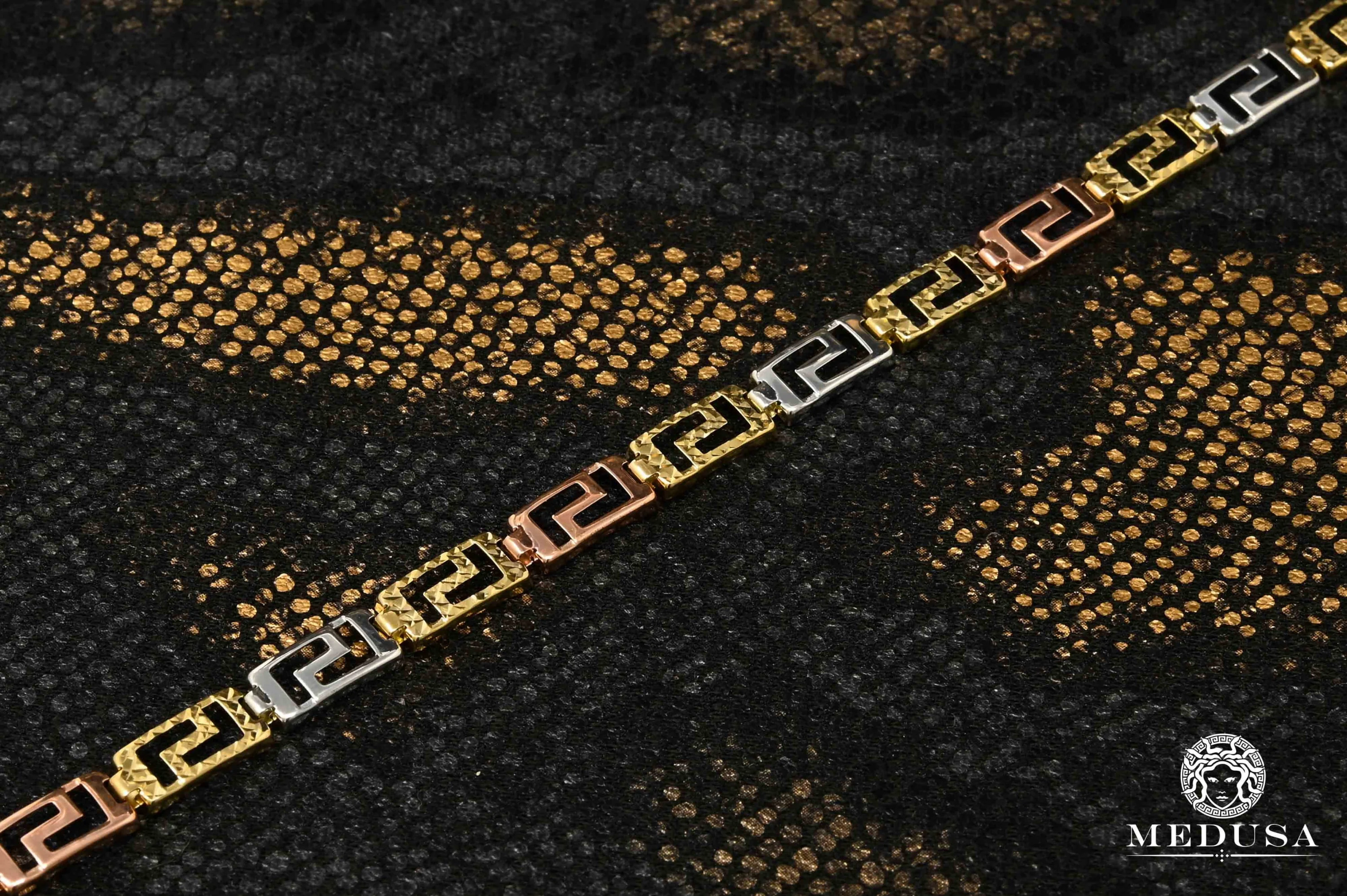 Magnifique F10 - Image 2