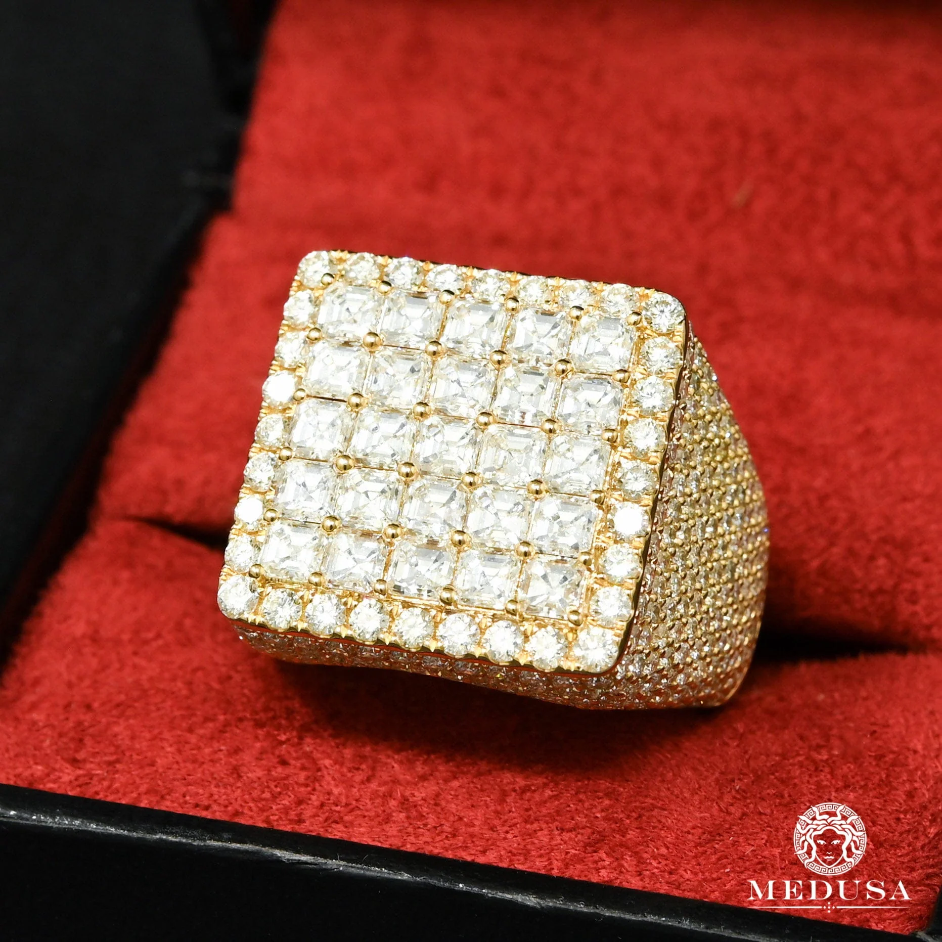 Luxurious D16 - Princess Cut - Image 2