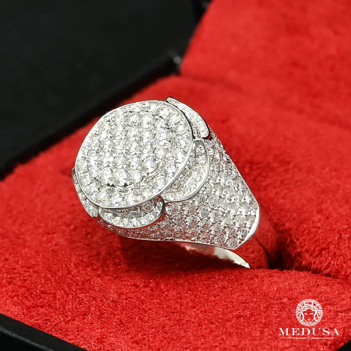 Luxurious D4 - VVS