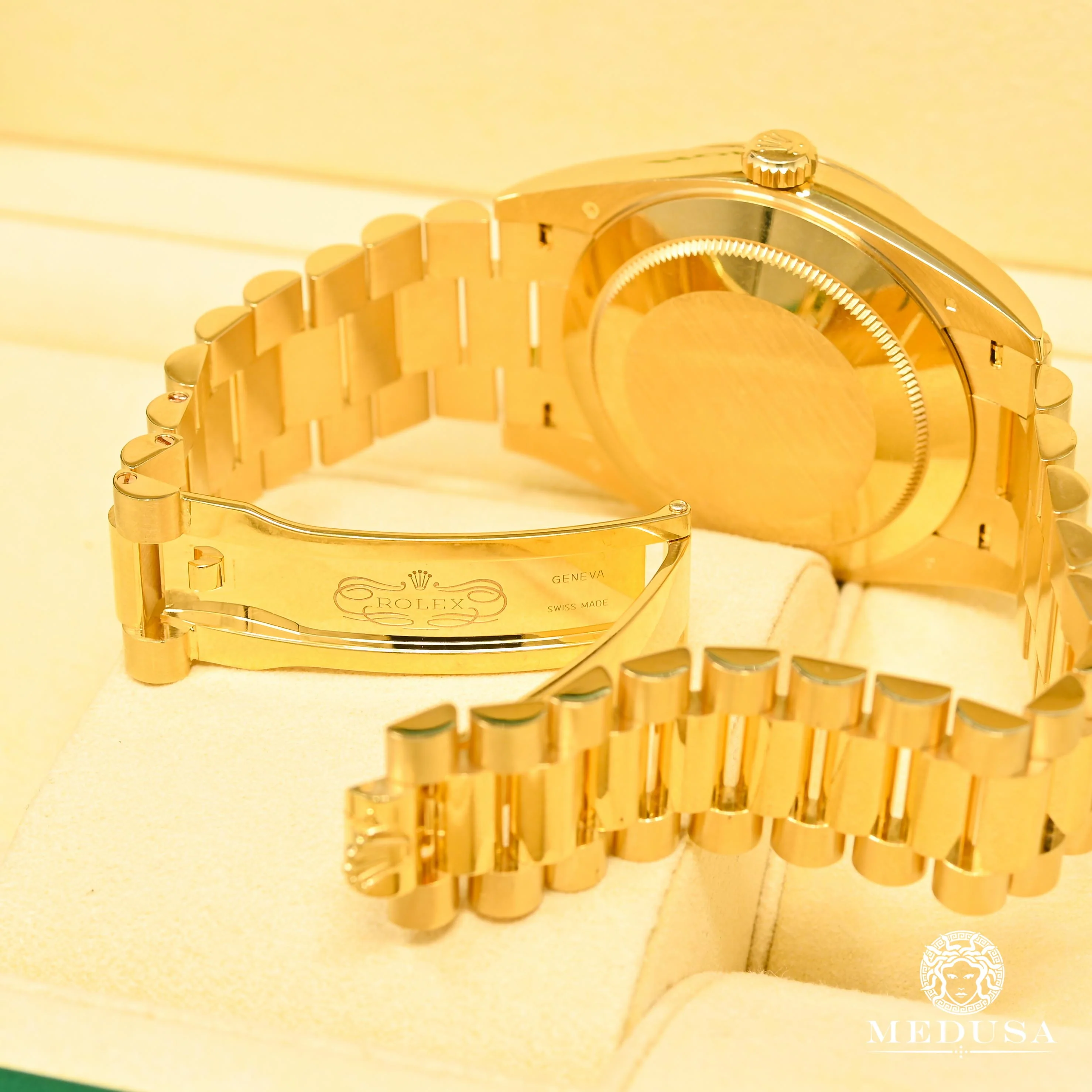 President Day-Date 40mm - Champagne Baguette - Image 2