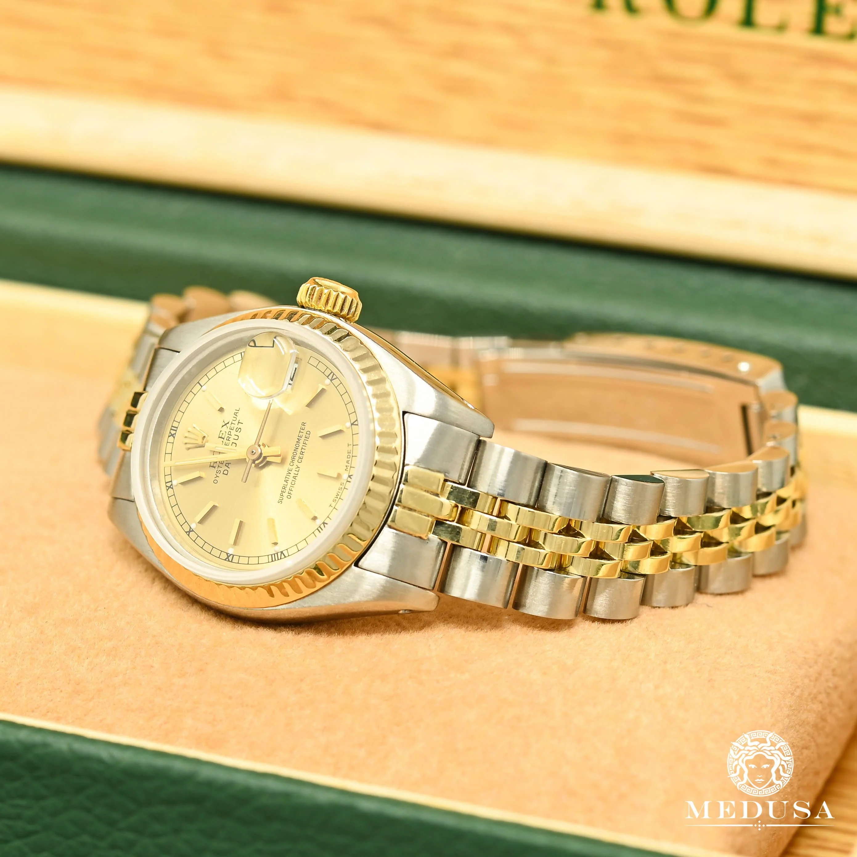 Rolex Datejust 26mm - Gold  - Image 4
