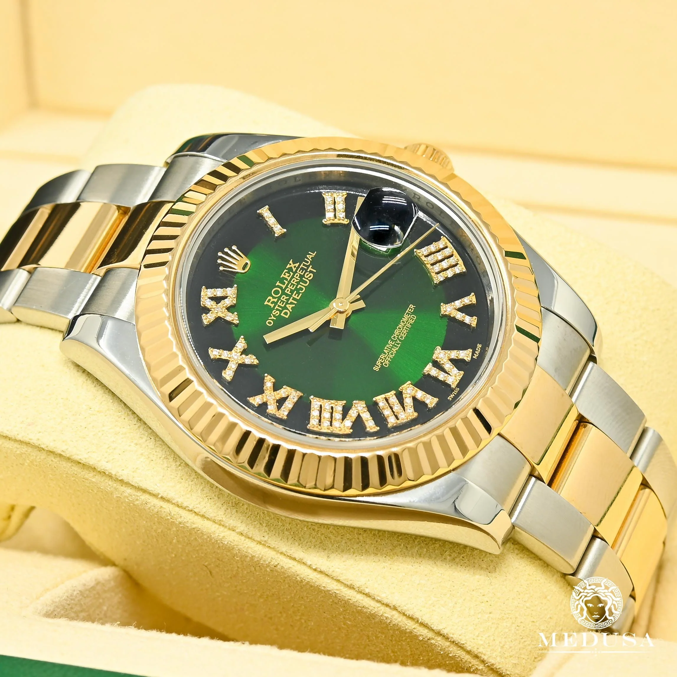 Rolex Datejust 41mm - Oyster Roman Green - Image 3