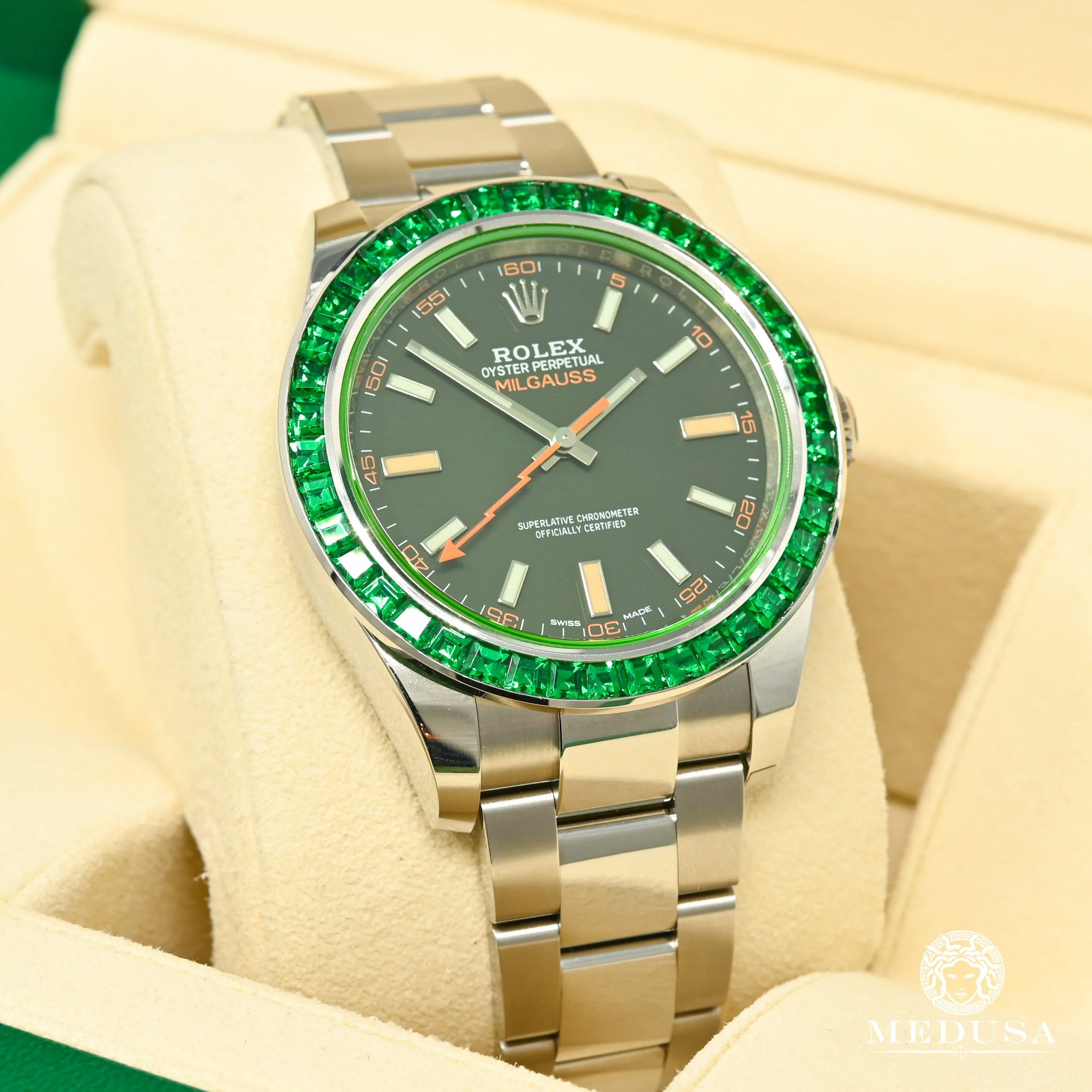 Rolex Milgauss 40mm - Green Emerald - Image 2