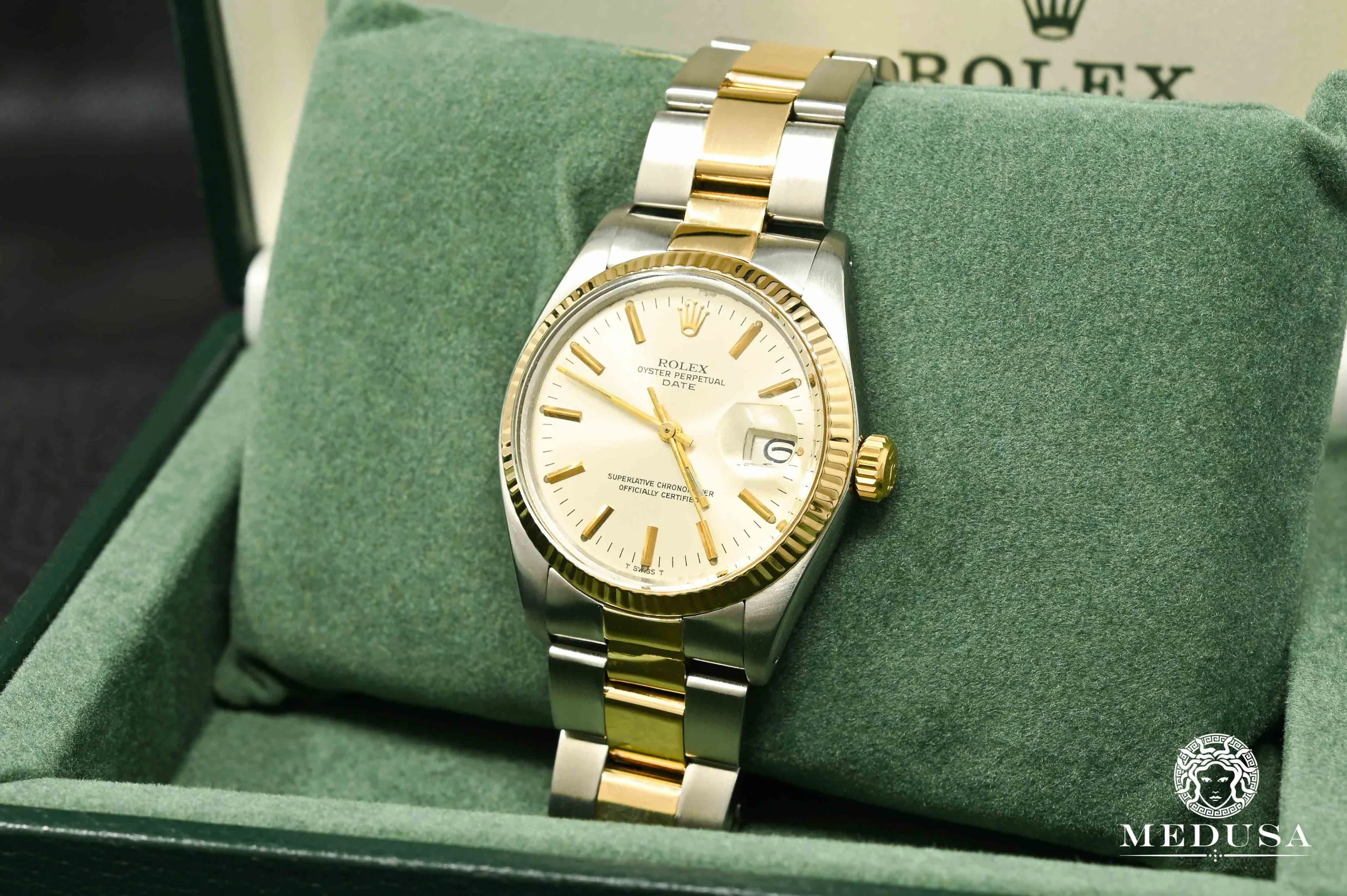 Rolex Oyster Perpetual Date 34mm Two-Tone - Image 3