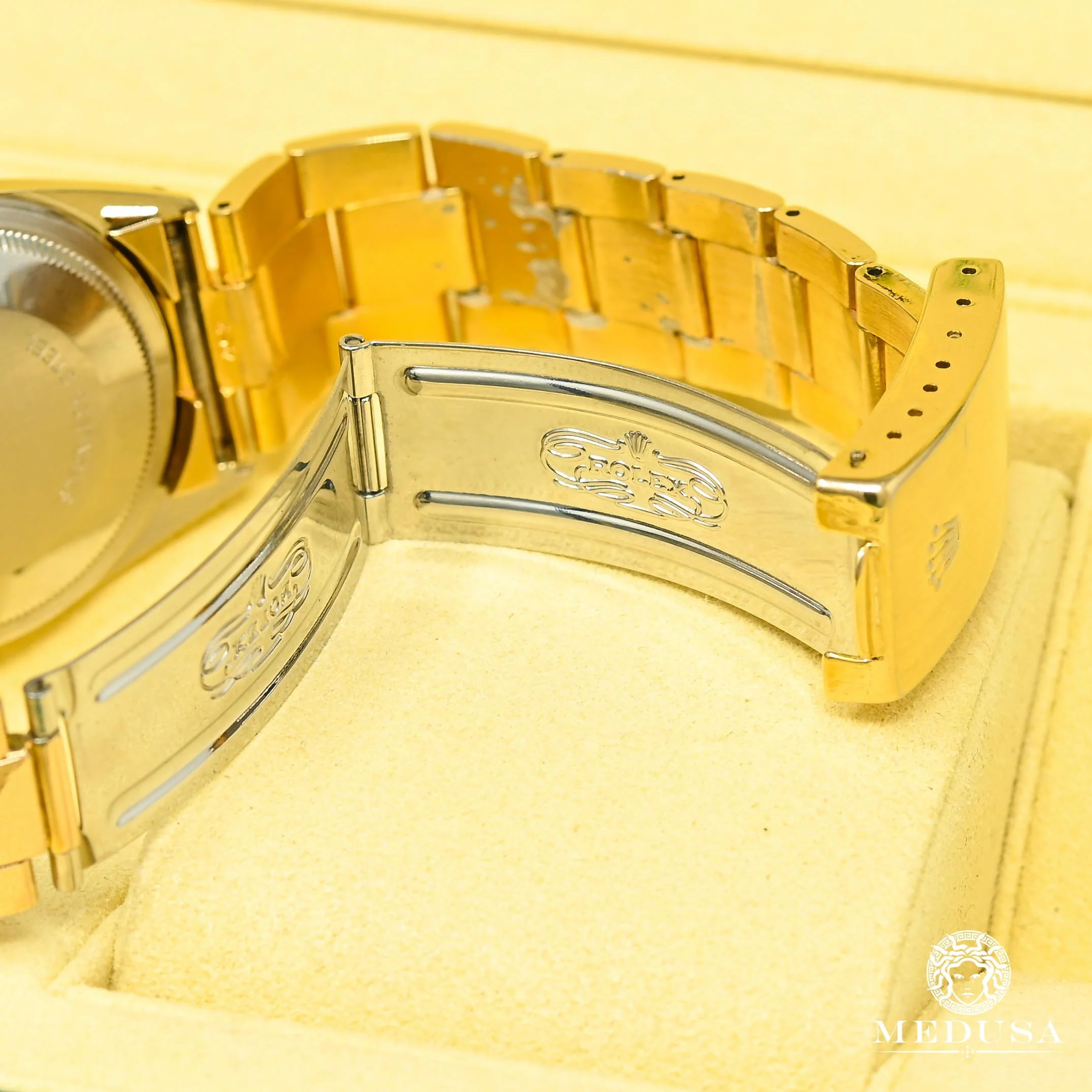 Rolex Oyster Perpetual Date 34mm - Vintage Gold - Image 5