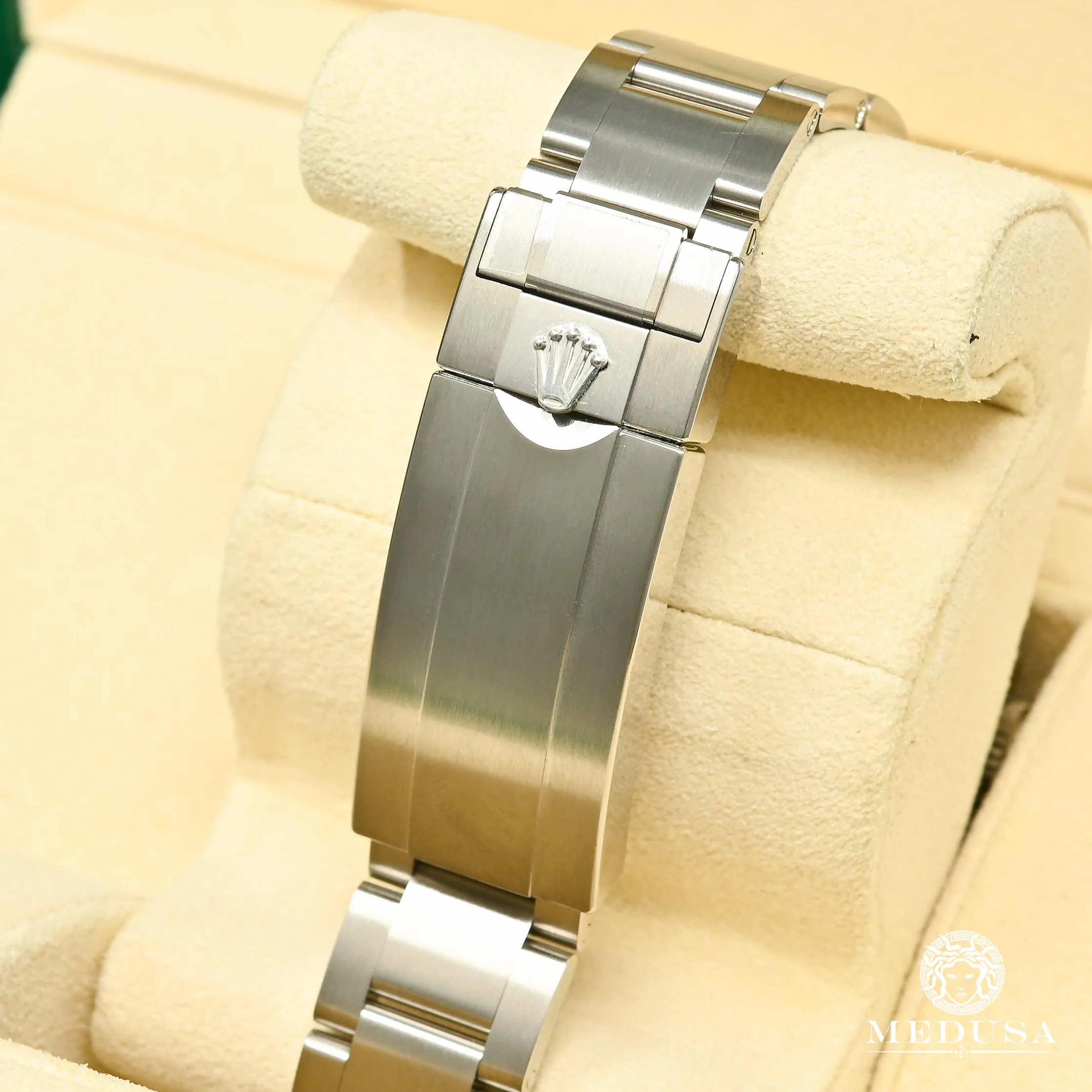 Rolex Submariner 40mm - 116610LV Hulk - Image 2