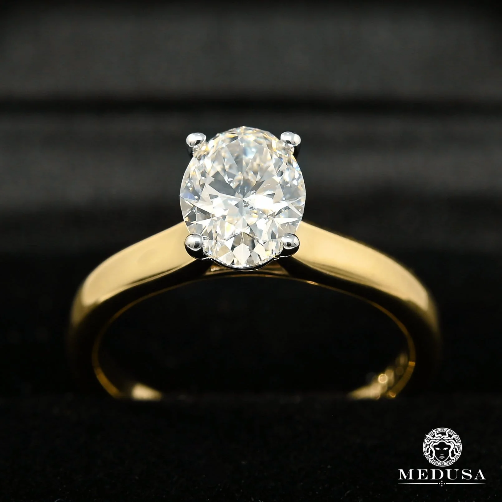 Solitaire D1 - 1.00CT Oval Cut - Image 2