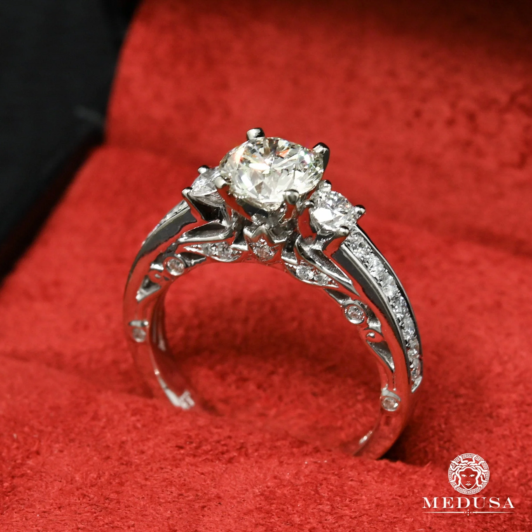 Solitaire D13 - Round Cut  - Image 2