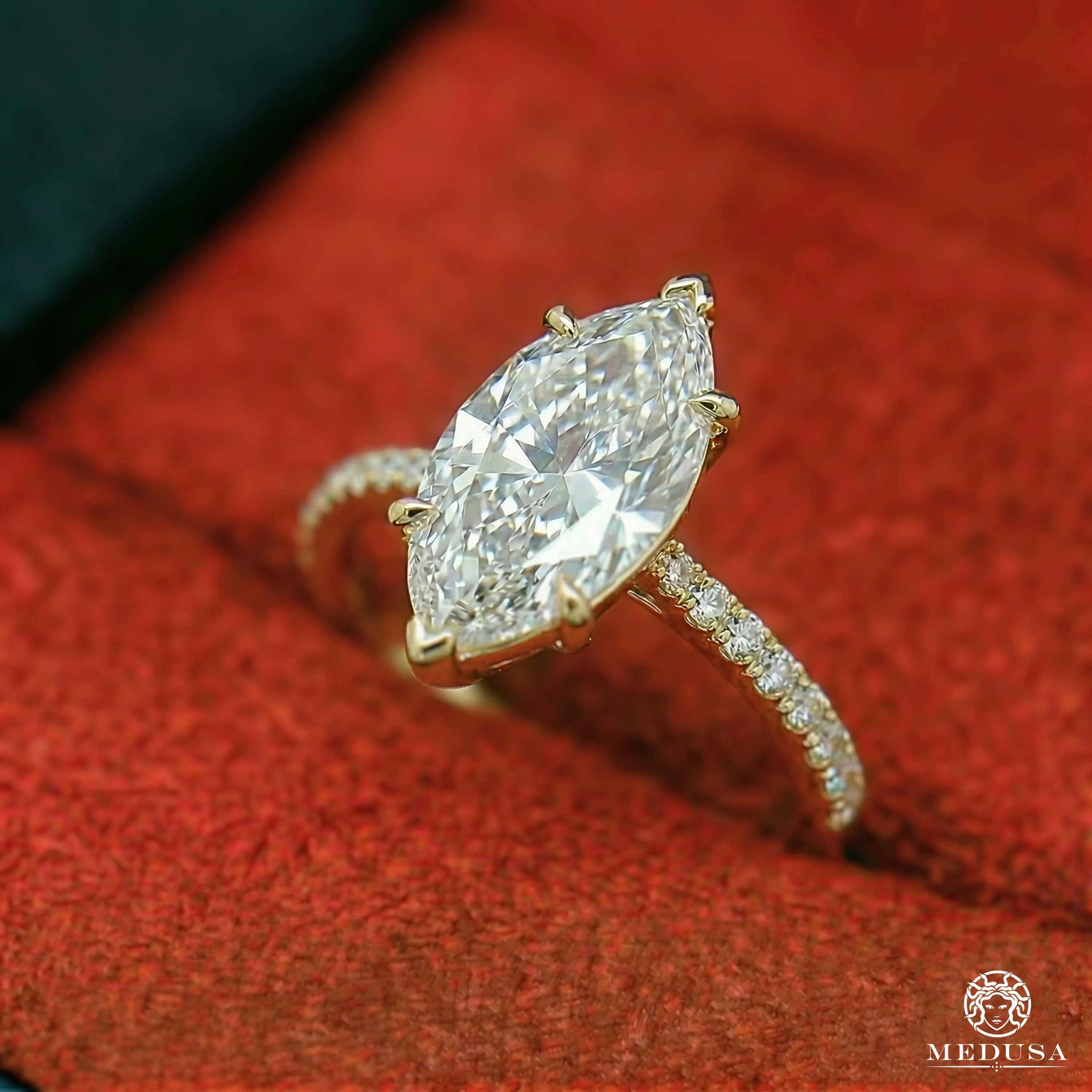 Solitaire LAB D7 - Marquise Cut