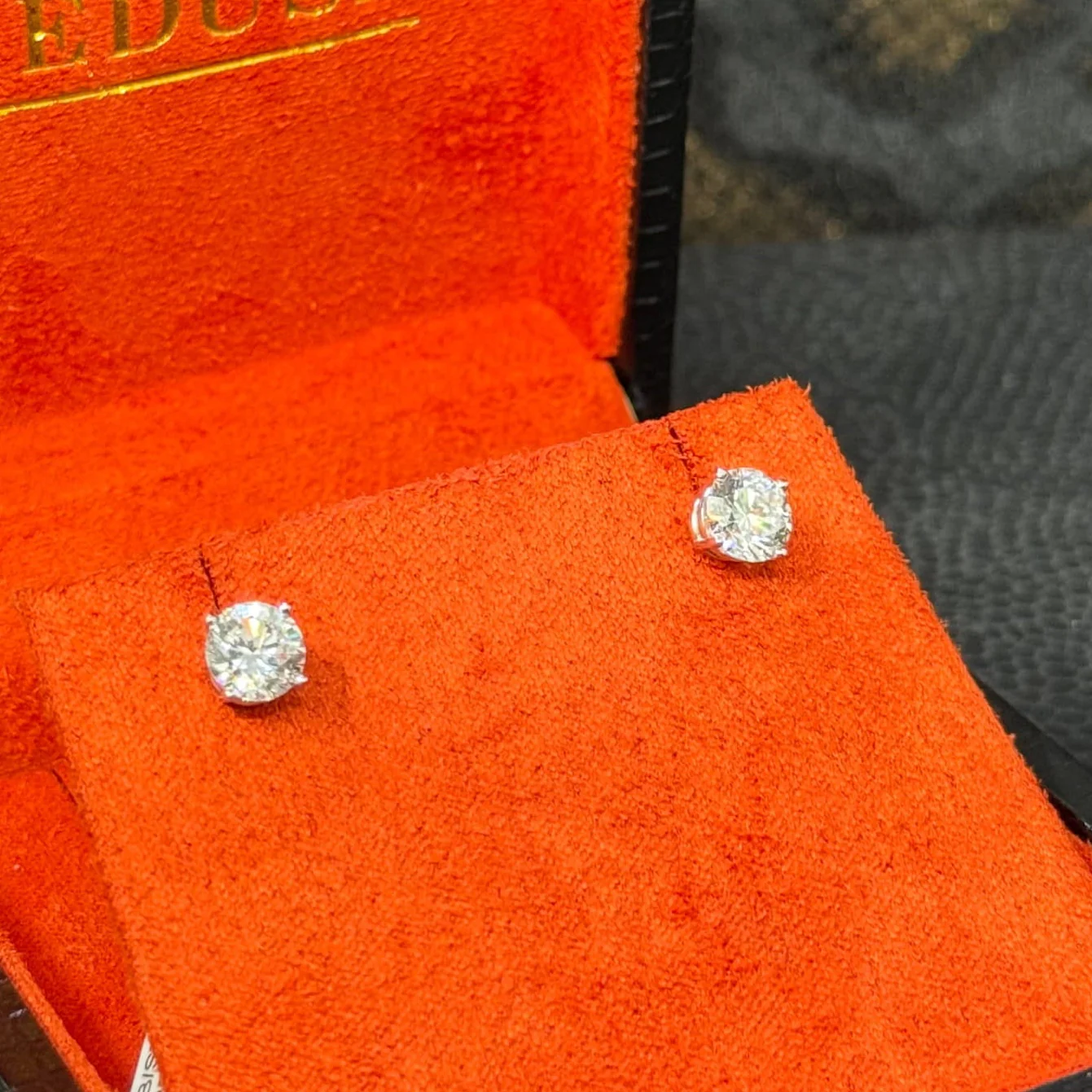 Studs LAB 2.00Ct or blanc (CB5)