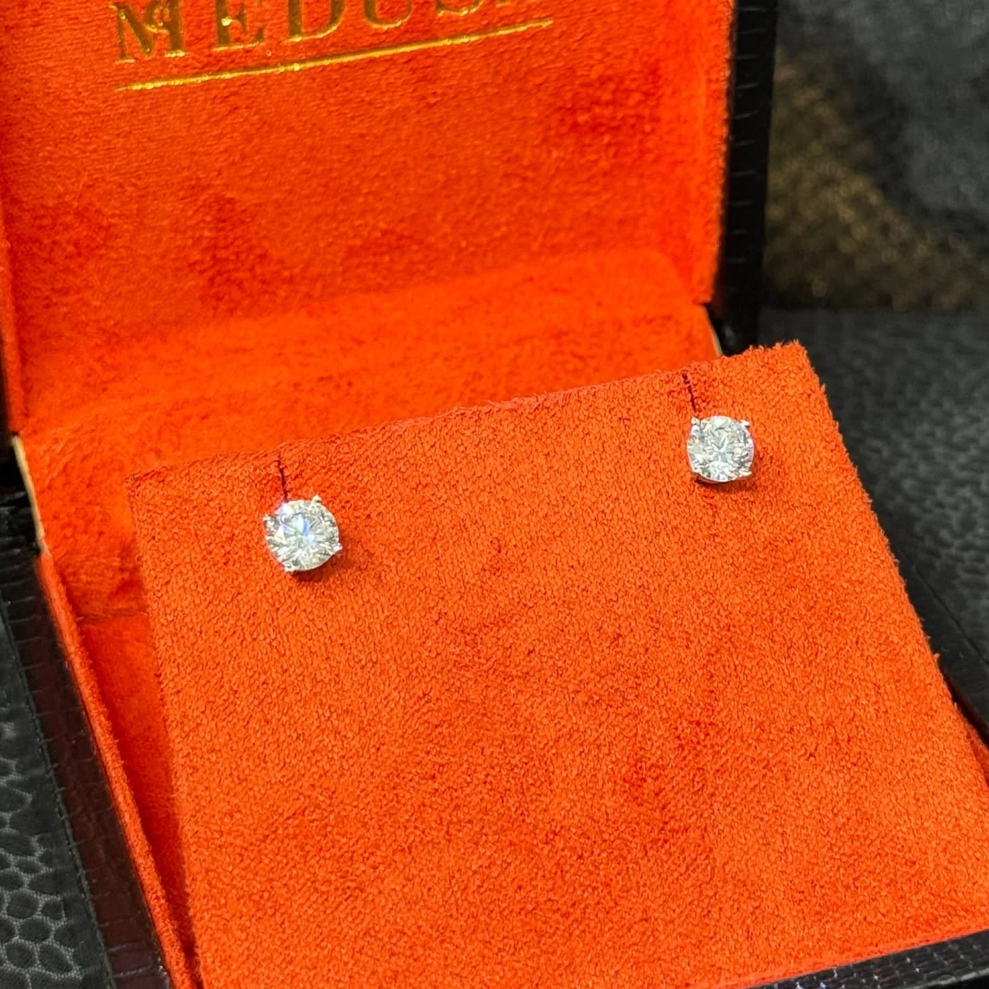 Studs LAB 1.50Ct or blanc (CB3)