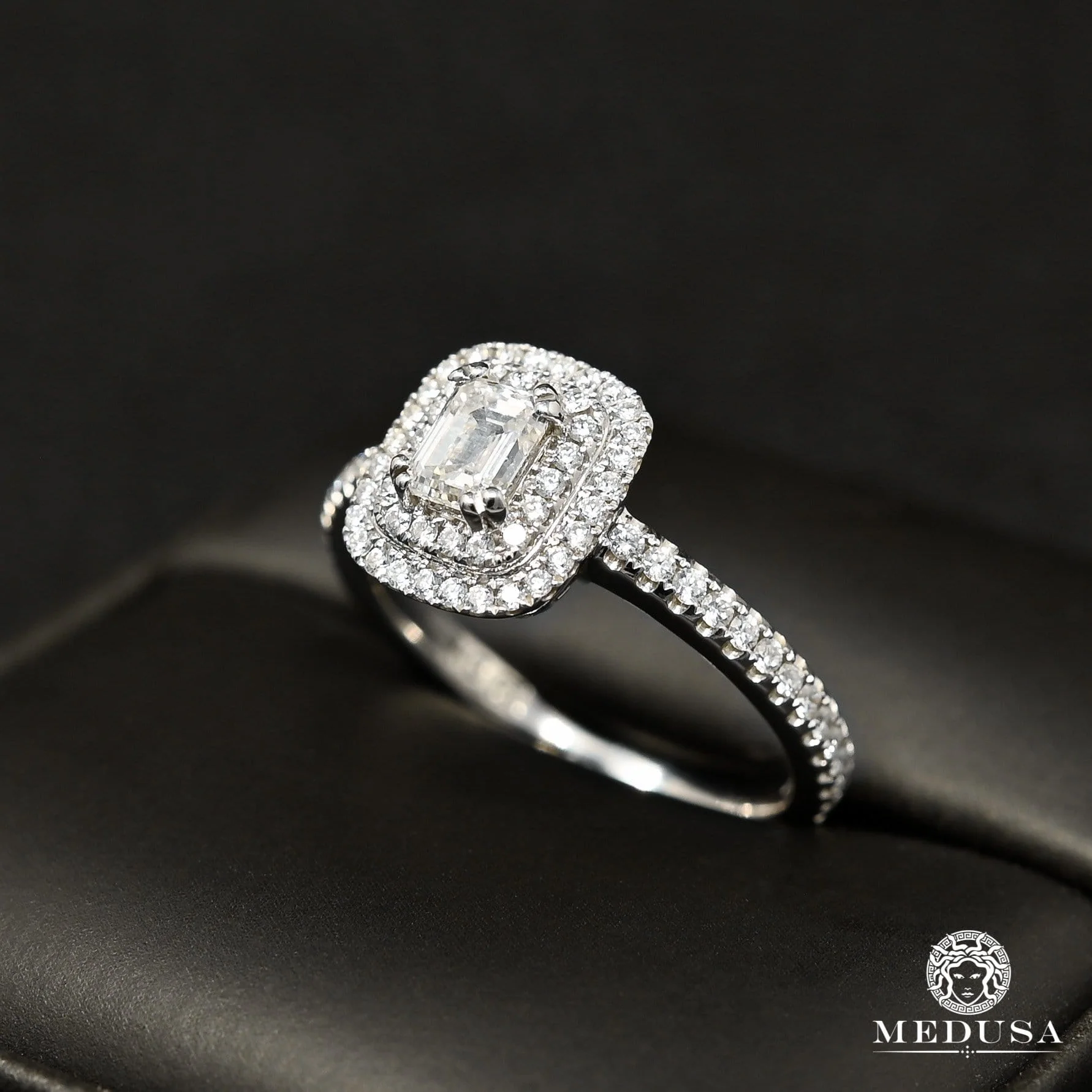 Trinity D3 - Solitaire Ring 53PT Princess Cut  - Image 2